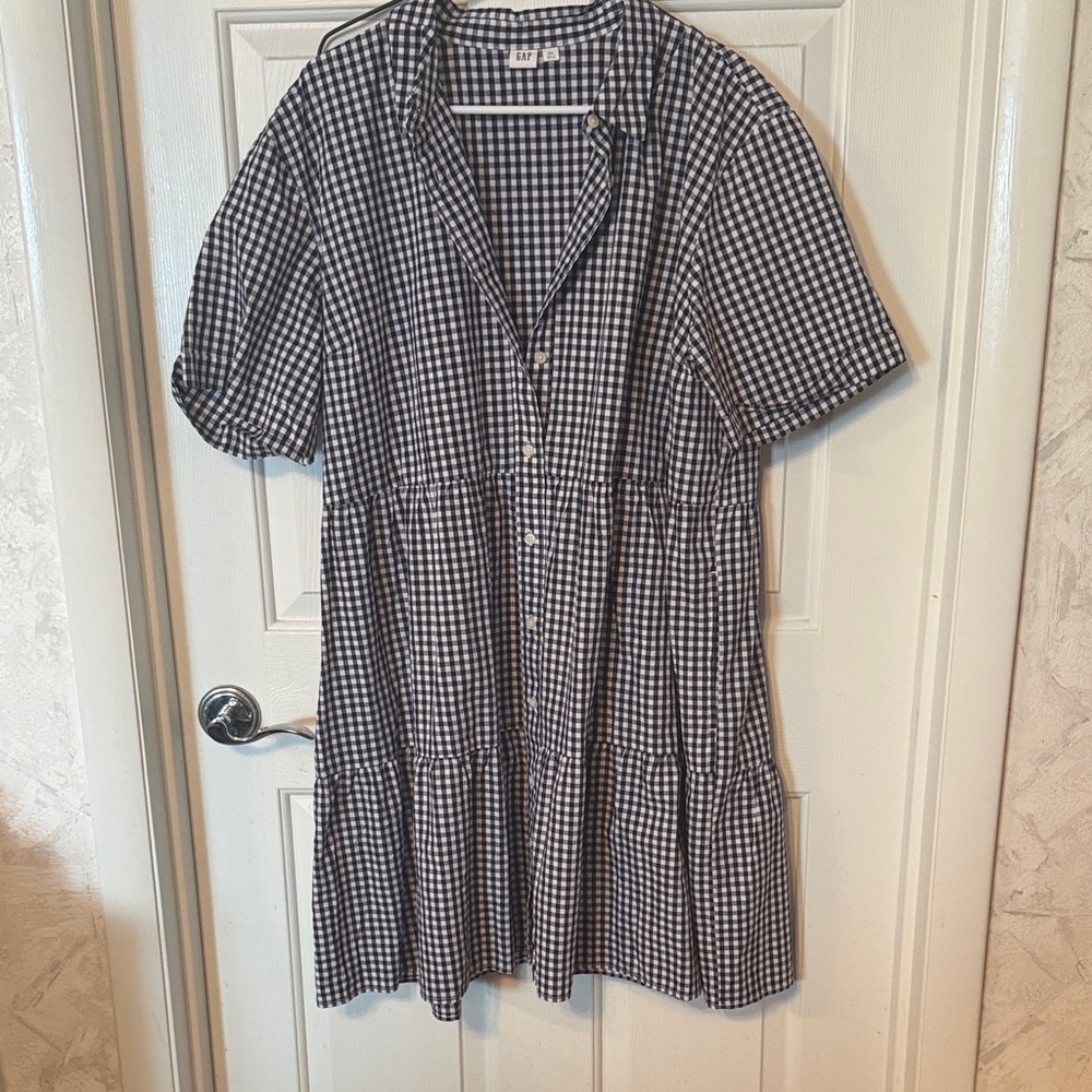 GAP Monochrome Checkered Shirt